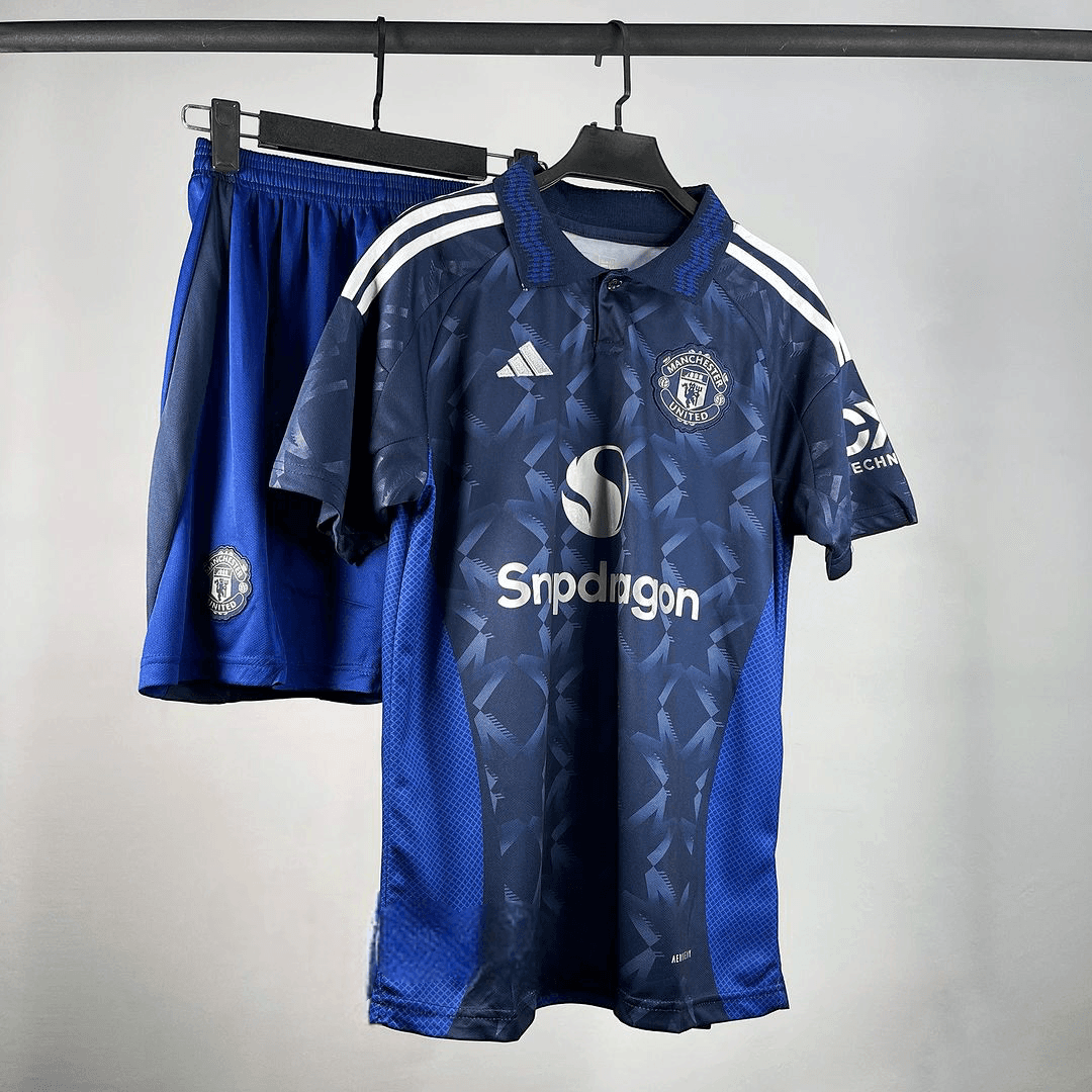 Manchester United 2024 Away Kit (With Shorts)