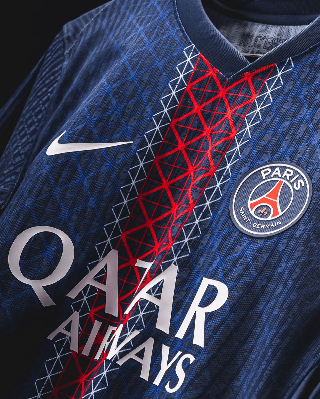 Paris Saint-Germain 2025/26 Home Jersey (Player Version)