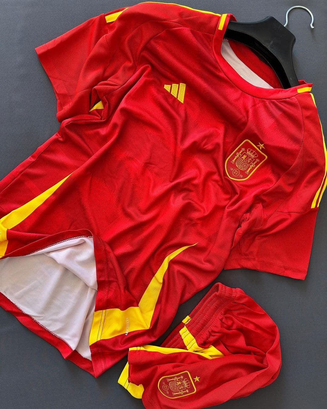 Spain Euro 2024 Home Set (With Shorts)